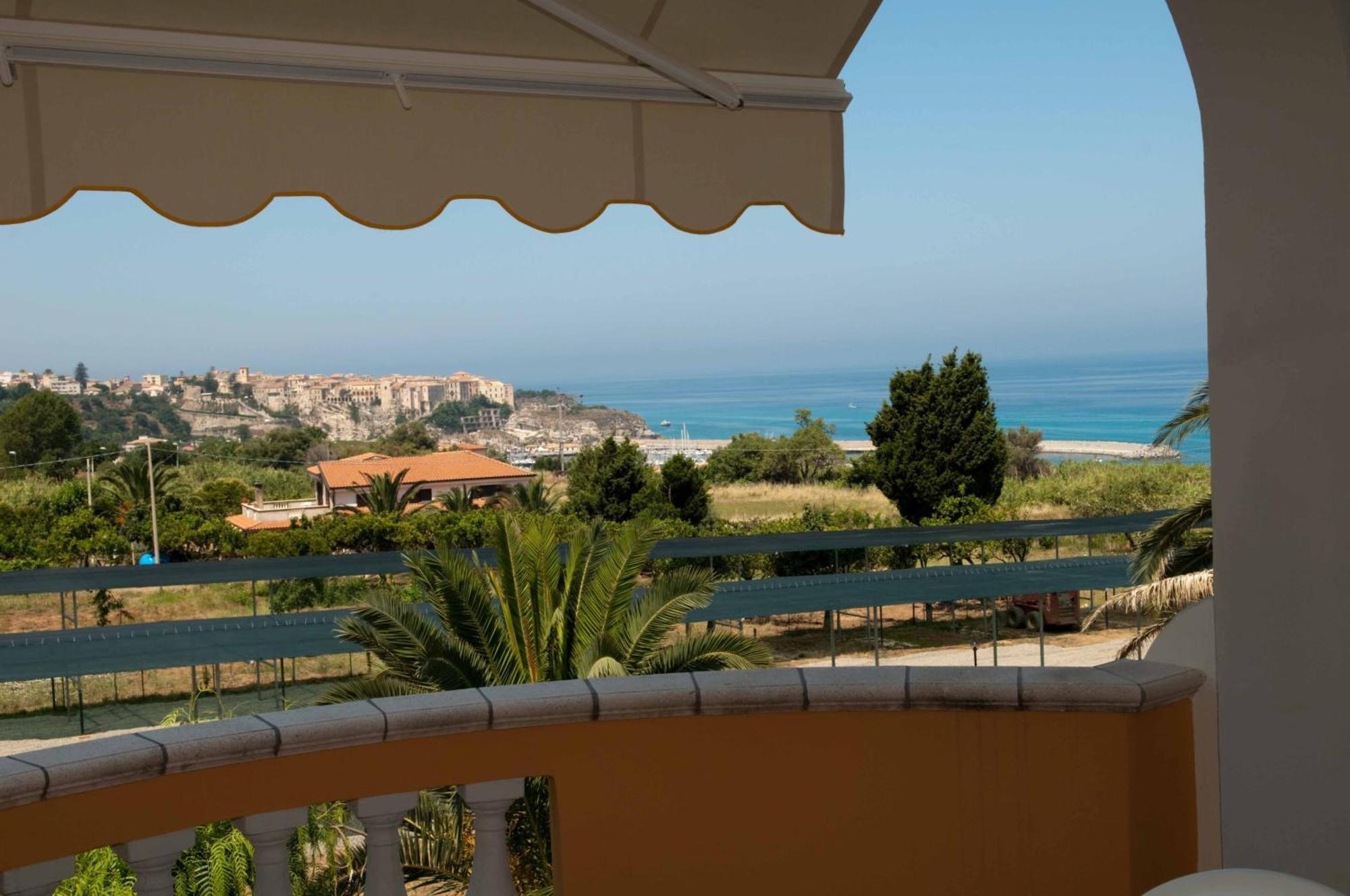 Residence Porto Ulisse Parghelia Dış mekan fotoğraf